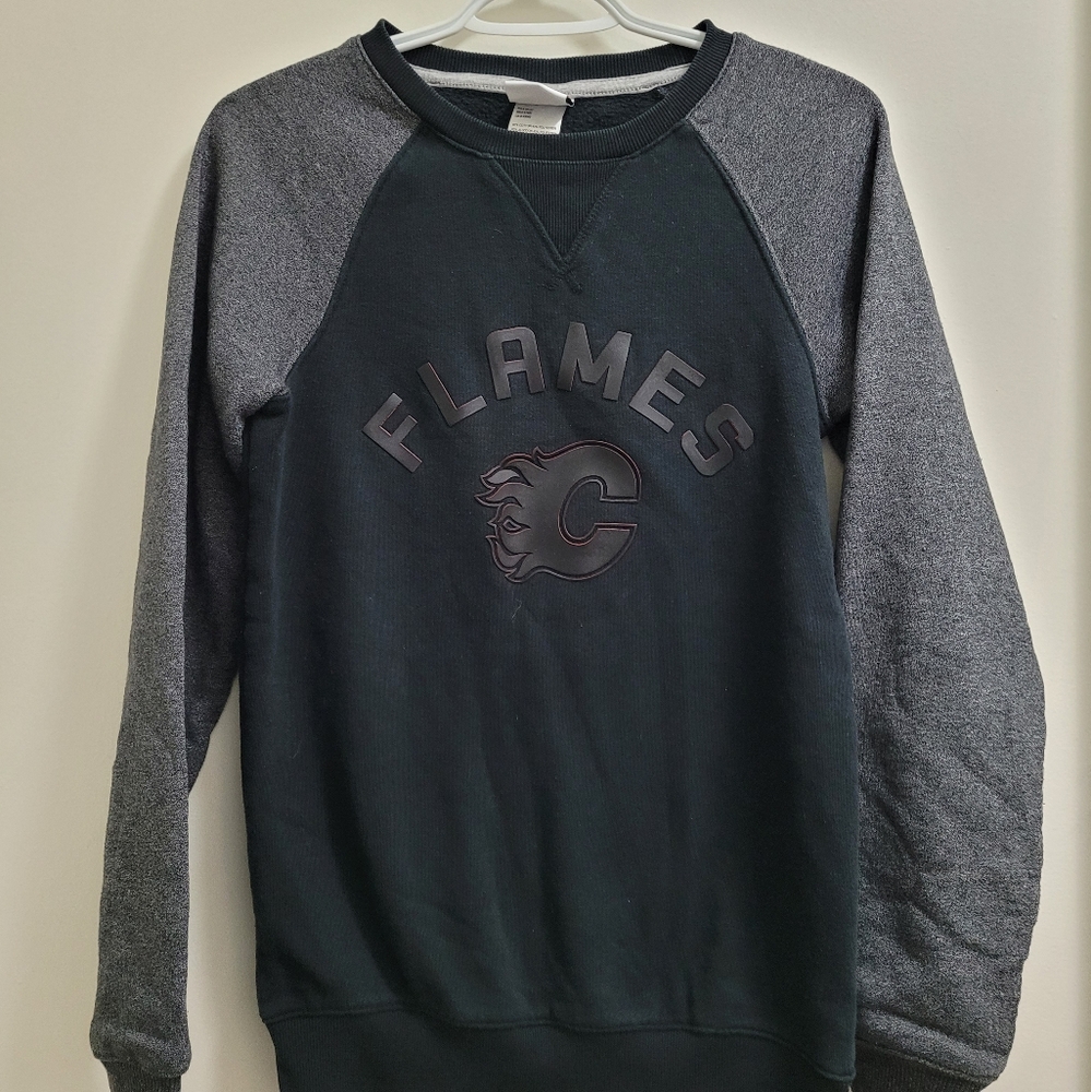 Mens Calgary Flames Sweatshirt